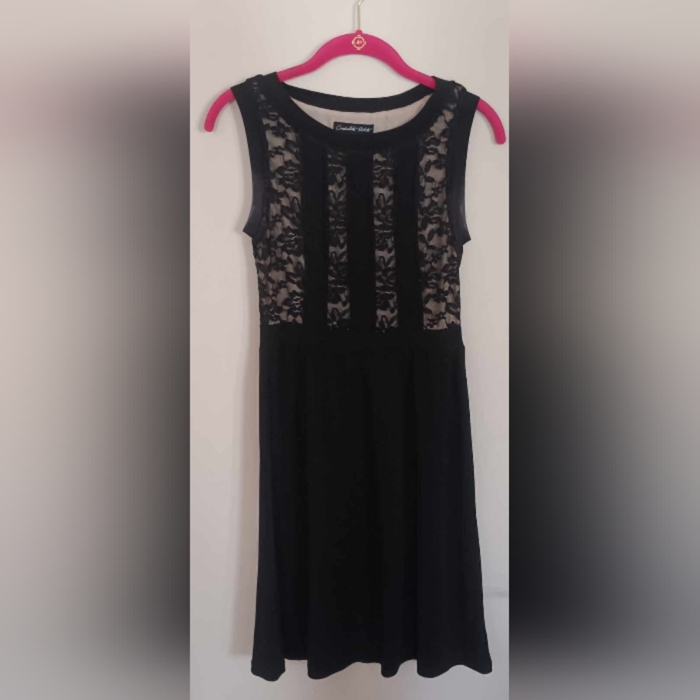 Candalite Petite Black and Cream Dress. Size: Petite Small